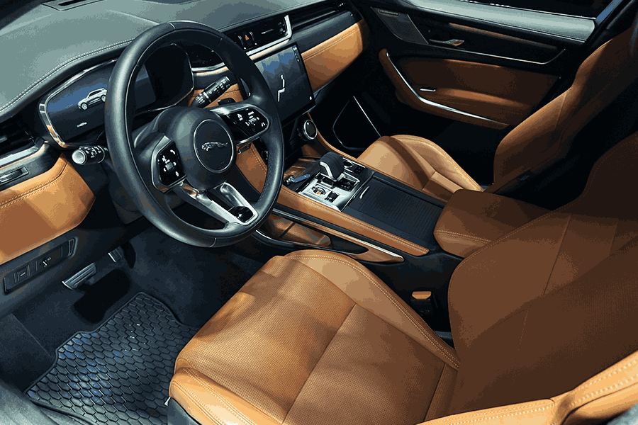 Jaguar F-PACE P400 S